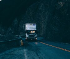 Verkehrsgefährder:innen in Fahreignungsseminaren stärker in den Blick nehmen