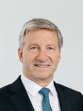 Prof. Dr. Axel Stepken
