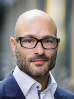 Daniel Pflumm
