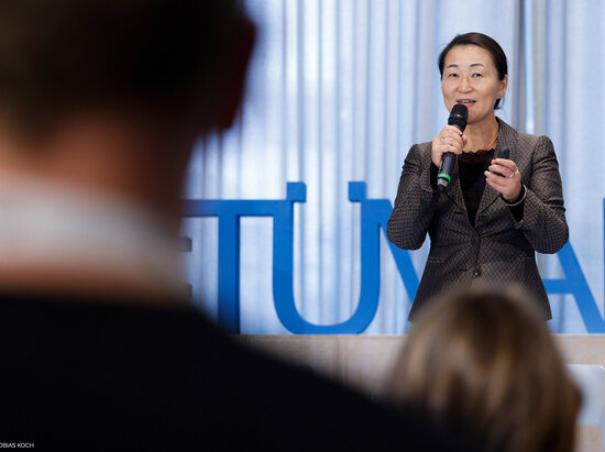 Dr. Feiyu Xu