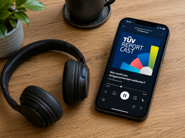 TÜV Reportcast: Neuer Podcast nimmt Anlagensicherheit in den Blick