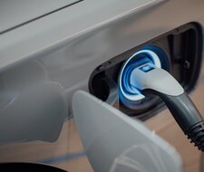 TÜV-Verband zum Ausbau der Ladeinfrastruktur TÜV-Verband zum Ausbau der Ladeinfrastruktur