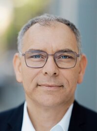 Maurice Shahd Maurice Shahd, Pressesprecher