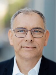Maurice Shahd Maurice Shahd, Pressesprecher