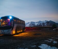 Neueste Technologien erhöhen Schutz von Busreisenden