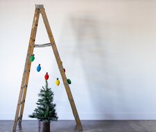 Arbeiten über Kopf: Sicherheitstipps für Kauf und Verwendung von Leitern 