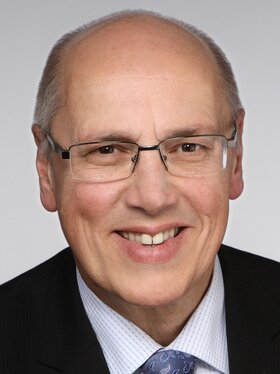 Prof. Kurt Bodewig