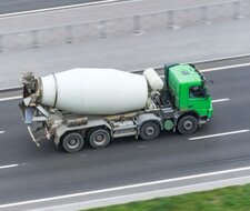 Nutzfahrzeug-Report 2021 – Sicherheit &amp; Assistenzsysteme