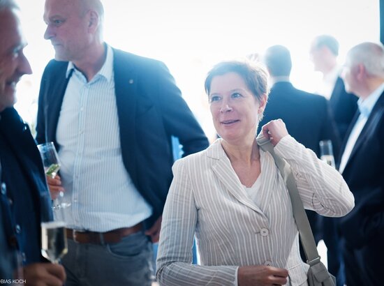  Kirstin Zeidler, Leiterin Unfallforschung beim Gesamtverband der Versicherer, bei TÜV Politics and Party