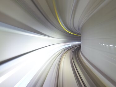 Der TrustCenter-Ansatz: Verkehrssicherheit und Umweltschutz durch den Fernzugriff auf Fahrzeugdaten
