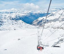 Sesselbahnen sicher nutzen: Tipps für ein ungetrübtes Wintersporterlebnis