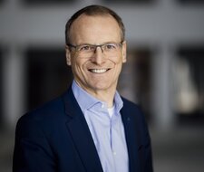 Michael Fübi ist neuer Präsident des TÜV-Verbands