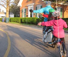 Kinderfahrräder sicher abschleppen mit Tandemsystemen