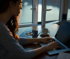 Wie beeinflusst das Homeoffice die psychische Gesundheit von Beschäftigten?