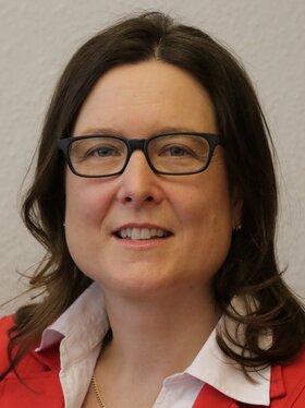 Portrait von Prof. Dr. Christine Sutter, Deutsche Hochschule der Polizei