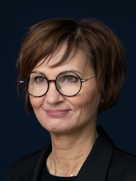 Bettina Stark-Watzinger
