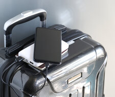 Powerbanks im Flugzeug: Sicher unterwegs mit Lithium-Ionen-Akkus